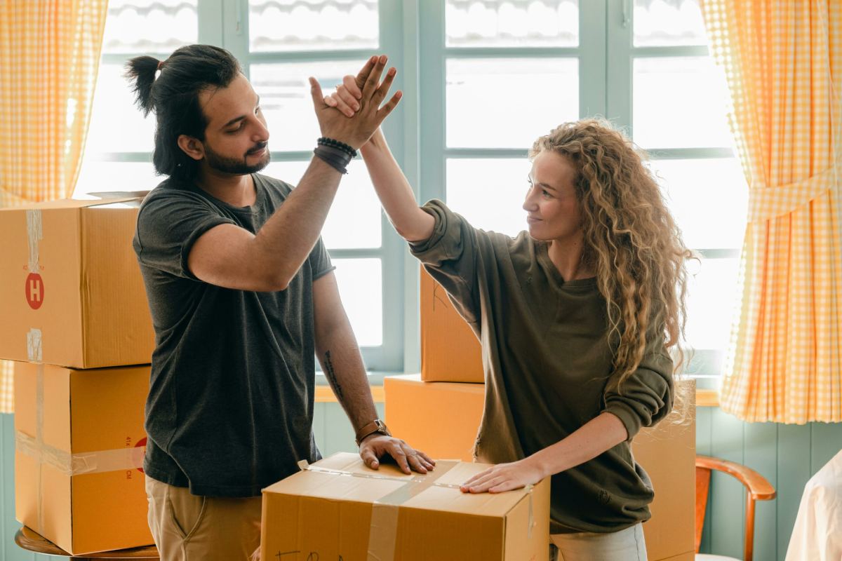 Moving day success with Australian couple